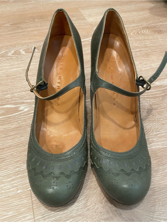 Chie Mihara Shoes - Chie Mihara Olive Leather Mary Jane Heels Size 39 / US 8.5